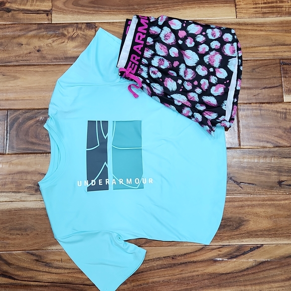 🆕️ Under Armour Short Set